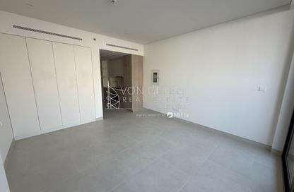 Apartment - Studio - 1 Bathroom for rent in Condor Golf Links 18 - Dubai Sports City - Dubai