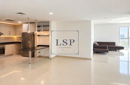 Apartment - 2 - 3 for rent in RAK Tower - Marina Square - Al Reem Island - Abu Dhabi Apartment - 2 - 3 for rent in RAK Tower - Marina Square - Al Reem Island - Abu Dhabi