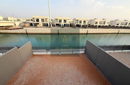 Townhouse - 3 Bedrooms - 4 Bathrooms for sale in Falcon Island North - Falcon Island - Al Hamra Village - Ras Al Khaimah