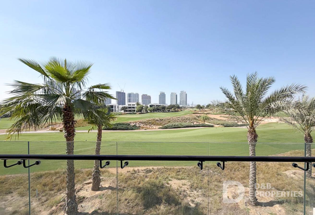 Stunning View | Excellent Condition | Spacious photo 11