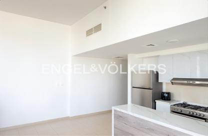 Apartment - 2 Bedrooms - 2 Bathrooms for sale in Jenna Main Square 1 - Jenna Main Square - Town Square - Dubai