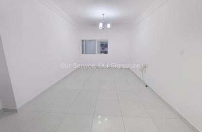 Apartment - Studio - 1 Bathroom for rent in Al Khan Lagoon Tower - Al Khan Lagoon - Al Khan - Sharjah