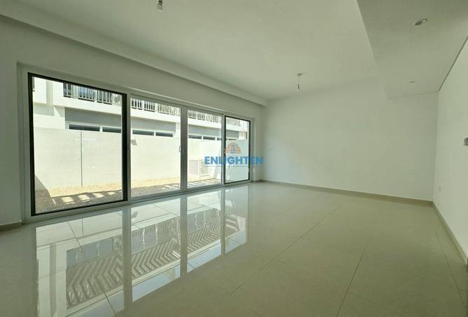 64404050 - صورة العقار 3