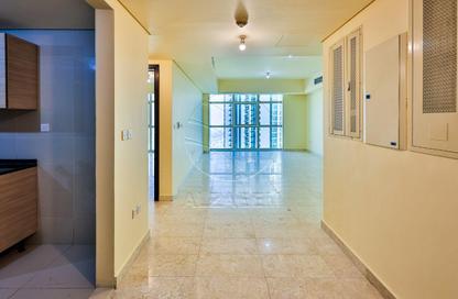 Apartment - 1 Bedroom - 2 Bathrooms for rent in Ocean Terrace - Marina Square - Al Reem Island - Abu Dhabi