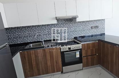Apartment - 3 - 3 for rent in The Gate - Masdar City - Abu Dhabi