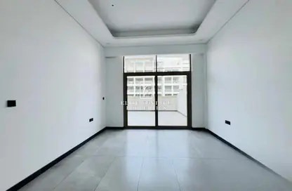 شقة - غرفة نوم - 2 حمامات للايجار في كيرف باي سيترو - ارجان - دبي