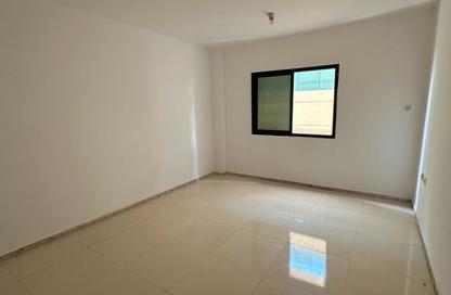 Apartment - 2 Bedrooms - 2 Bathrooms for rent in Abu Shagara building - Abu shagara - Sharjah