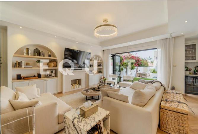 82802625 - Property Main Image