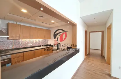 Apartment - 2 Bedrooms - 3 Bathrooms for rent in Dubai Star Building - Al Nahda 1 - Al Nahda - Dubai