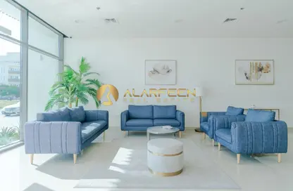 شقة - غرفة نوم - 2 حمامات للايجار في حديقة المعيشة 2 - منطقة 14 - قرية جميرا الدائرية - دبي