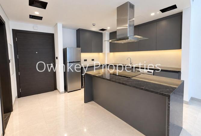 Semi Furnished 1BHK| American Style Kitchen|Unique photo 2