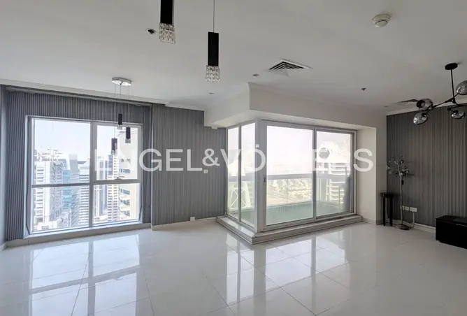 125655558 - Property Image 2