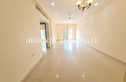 Apartment - 1 - 2 for rent in Muwaileh 3 Building - Muwaileh - Sharjah