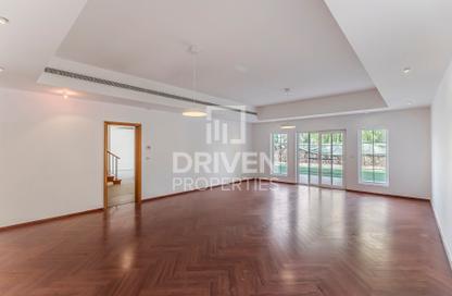 Villa - 5 - 5 for rent in Mirador - Arabian Ranches - Dubai