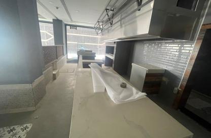 Shop - Studio - 2 for rent in Al Qulaya'ah - Al Sharq - Sharjah