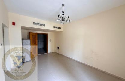 Apartment - 1 Bedroom - 1 Bathroom for rent in Al Khan Corniche - Al Khan - Sharjah Apartment - 1 Bedroom - 1 Bathroom for rent in Al Khan Corniche - Al Khan - Sharjah