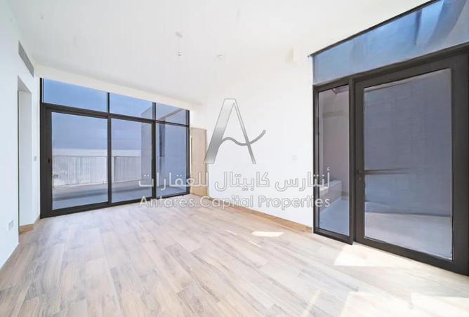 67453145 - Property Main Image