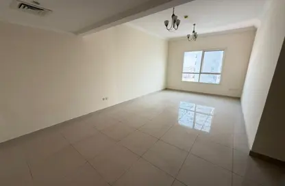 Apartment - 3 Bedrooms - 3 Bathrooms for rent in New Al Taawun Road - Al Taawun - Sharjah