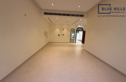 Villa - 4 - 6 for rent in Al Garhoud Villas - Al Garhoud - Dubai Villa - 4 - 6 for rent in Al Garhoud Villas - Al Garhoud - Dubai