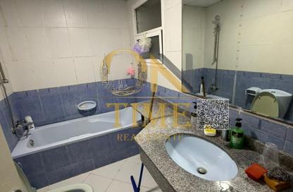 Apartment - 2 Bedrooms - 3 Bathrooms for sale in Oasis Tower - Al Rashidiya 1 - Al Rashidiya - Ajman