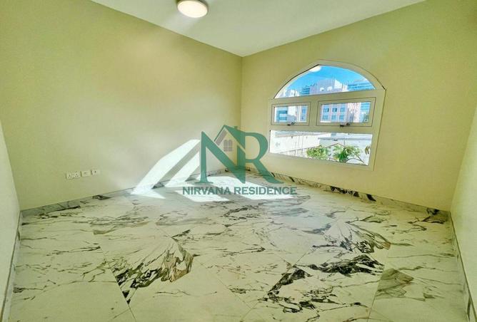 61684093 - صورة العقار 3