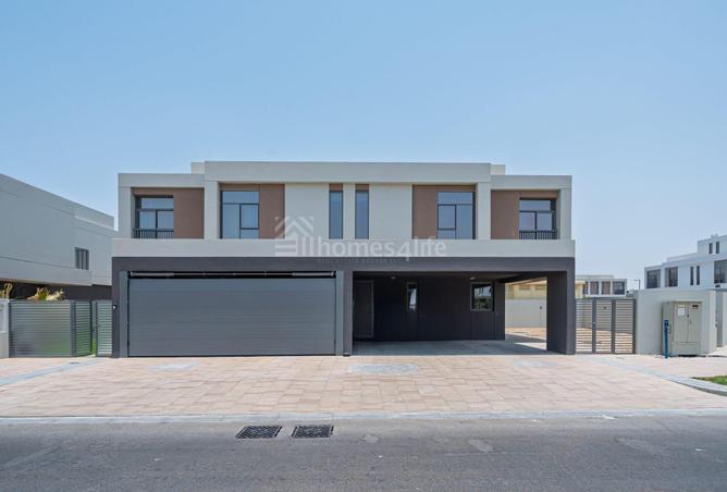 84068311 - Property Main Image