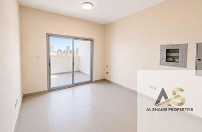 Apartment - Studio - 1 Bathroom for rent in Al Souk Al Kabeer - Bur Dubai - Dubai Apartment - Studio - 1 Bathroom for rent in Al Souk Al Kabeer - Bur Dubai - Dubai