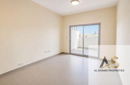 Apartment - Studio - 1 Bathroom for rent in Al Souk Al Kabeer - Bur Dubai - Dubai Apartment - Studio - 1 Bathroom for rent in Al Souk Al Kabeer - Bur Dubai - Dubai