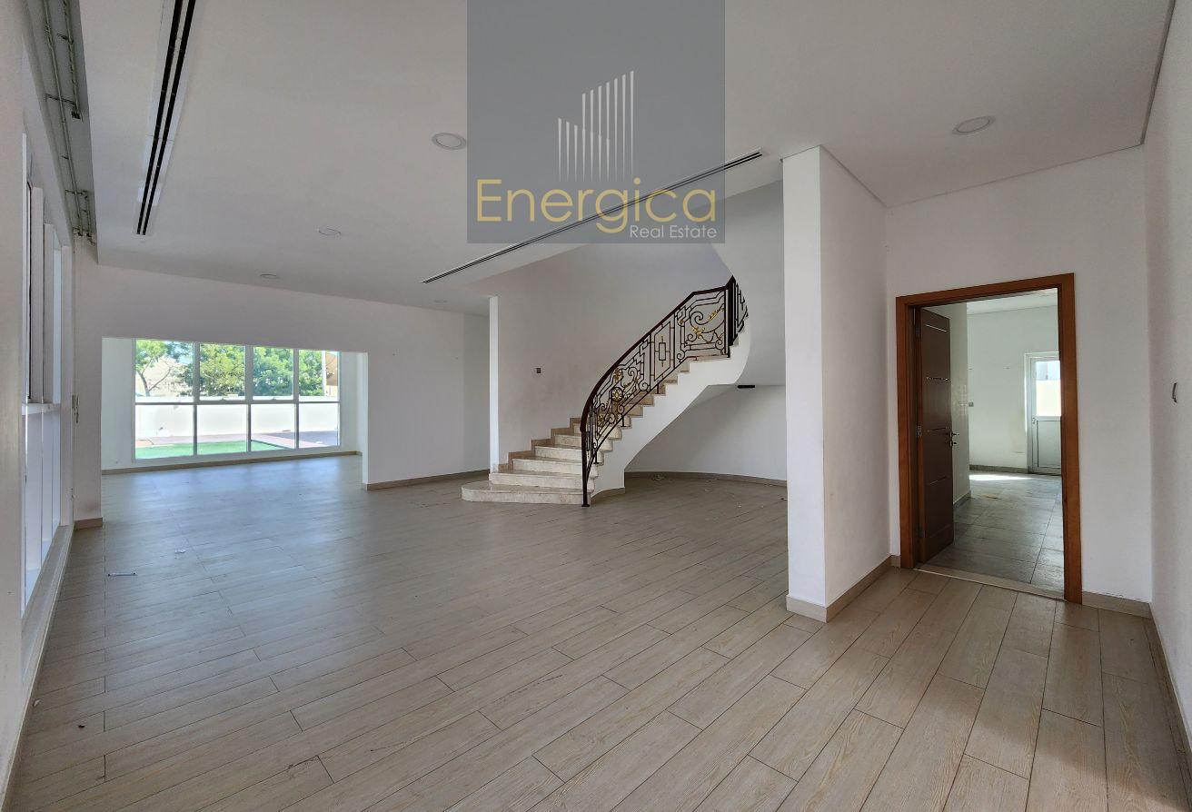 Standalone 5BR Villa | Large Garden | Near Mosque photo 6