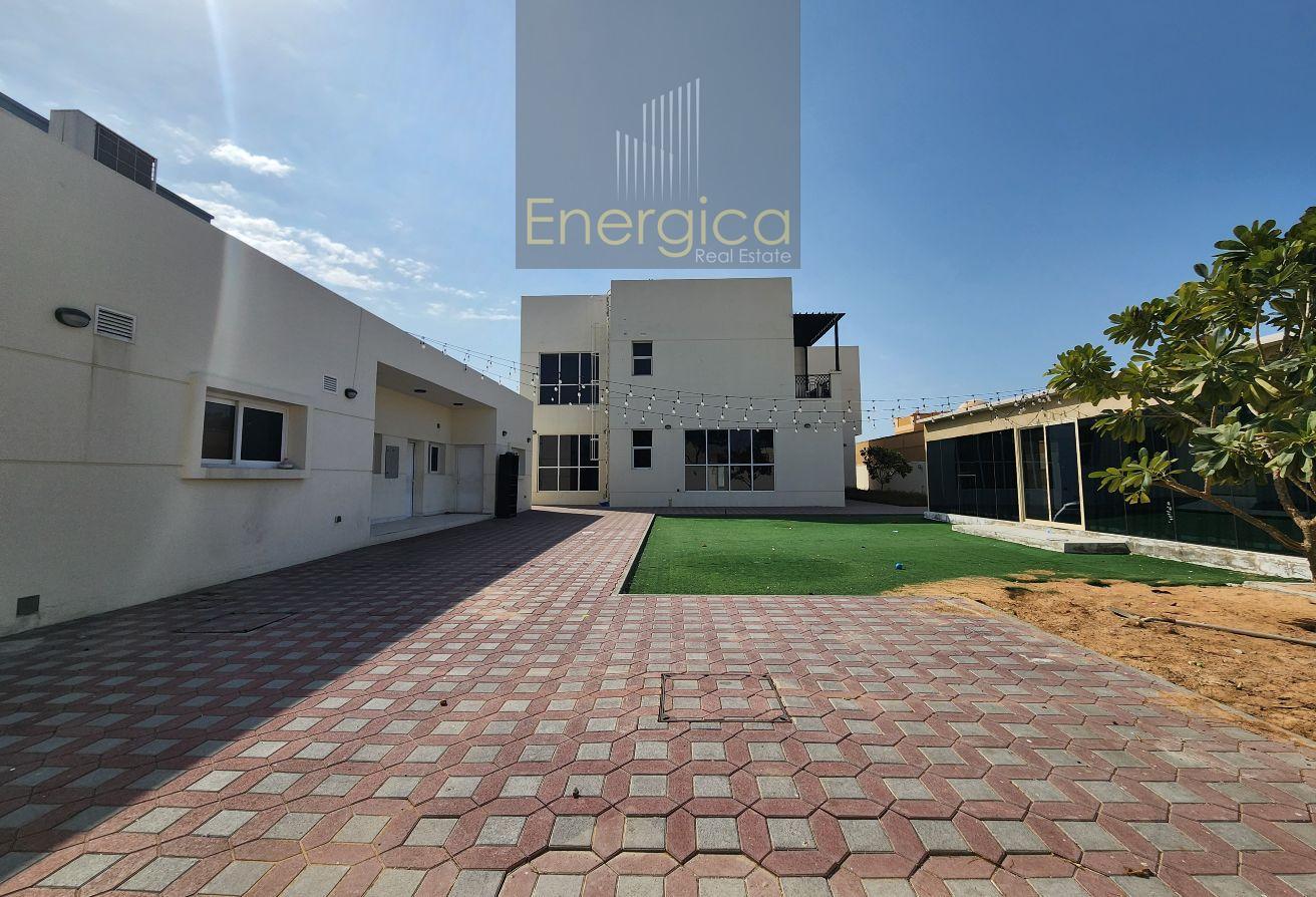 Standalone 5BR Villa | Large Garden | Near Mosque photo 28