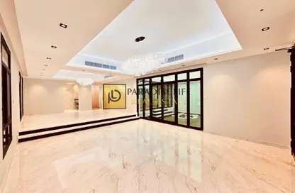 Villa - 5 Bedrooms - 6 Bathrooms for rent in Mirdif Villas - Mirdif - Dubai