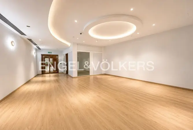 107300081 - Property Image 2