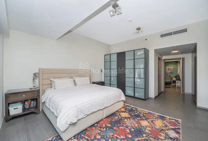 151928221 - Property Image 3