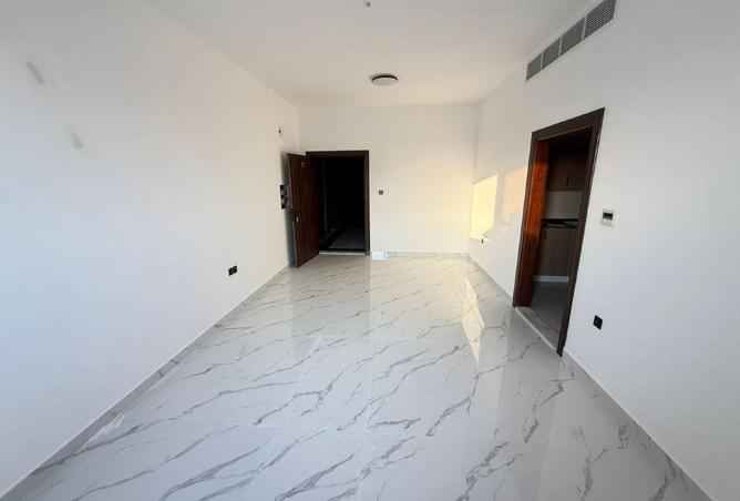 82815464 - صورة العقار 2