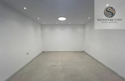 Villa - 2 Bedrooms - 3 Bathrooms for rent in Al Aweer 1 - Al Aweer - Dubai
