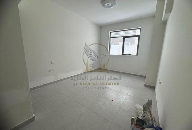125194429 - Property Image 3
