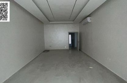 Villa - 4 Bedrooms - 6 Bathrooms for rent in Al Raqaib 1 - Al Raqaib - Ajman