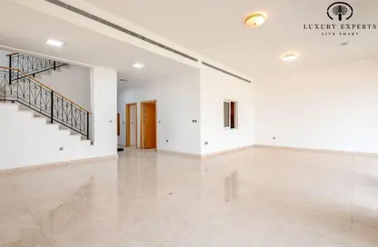 Villa - 5 Bedrooms - 5 Bathrooms for rent in Palma Residences - Palm Jumeirah - Dubai