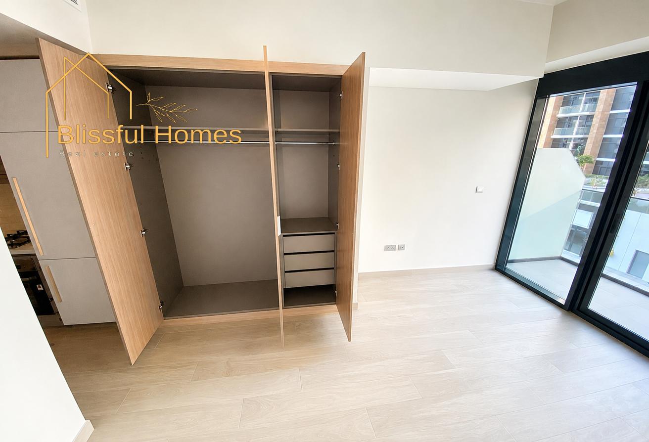 STUDIO UNFURNISHED | COMMUNITY VIEW photo 8