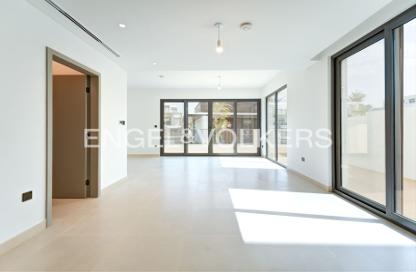 Villa - 4 - 4 for rent in Aura - Tilal Al Ghaf - Dubai