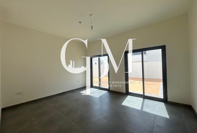 70693095 - Property Image 3