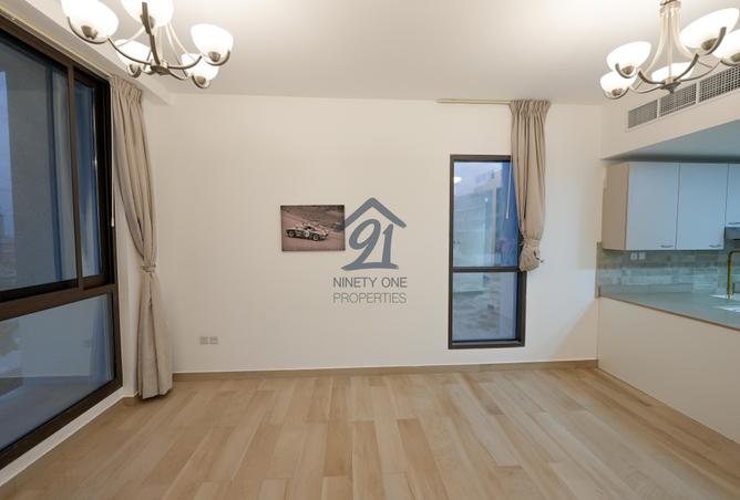 76966171 - Property Image 2