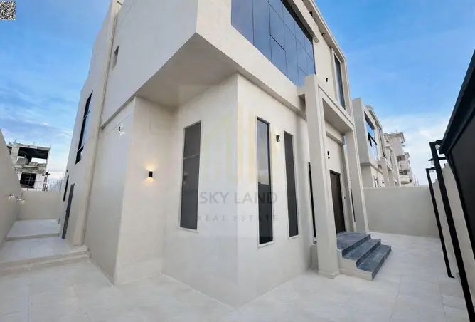 153747645 - Property Image 3