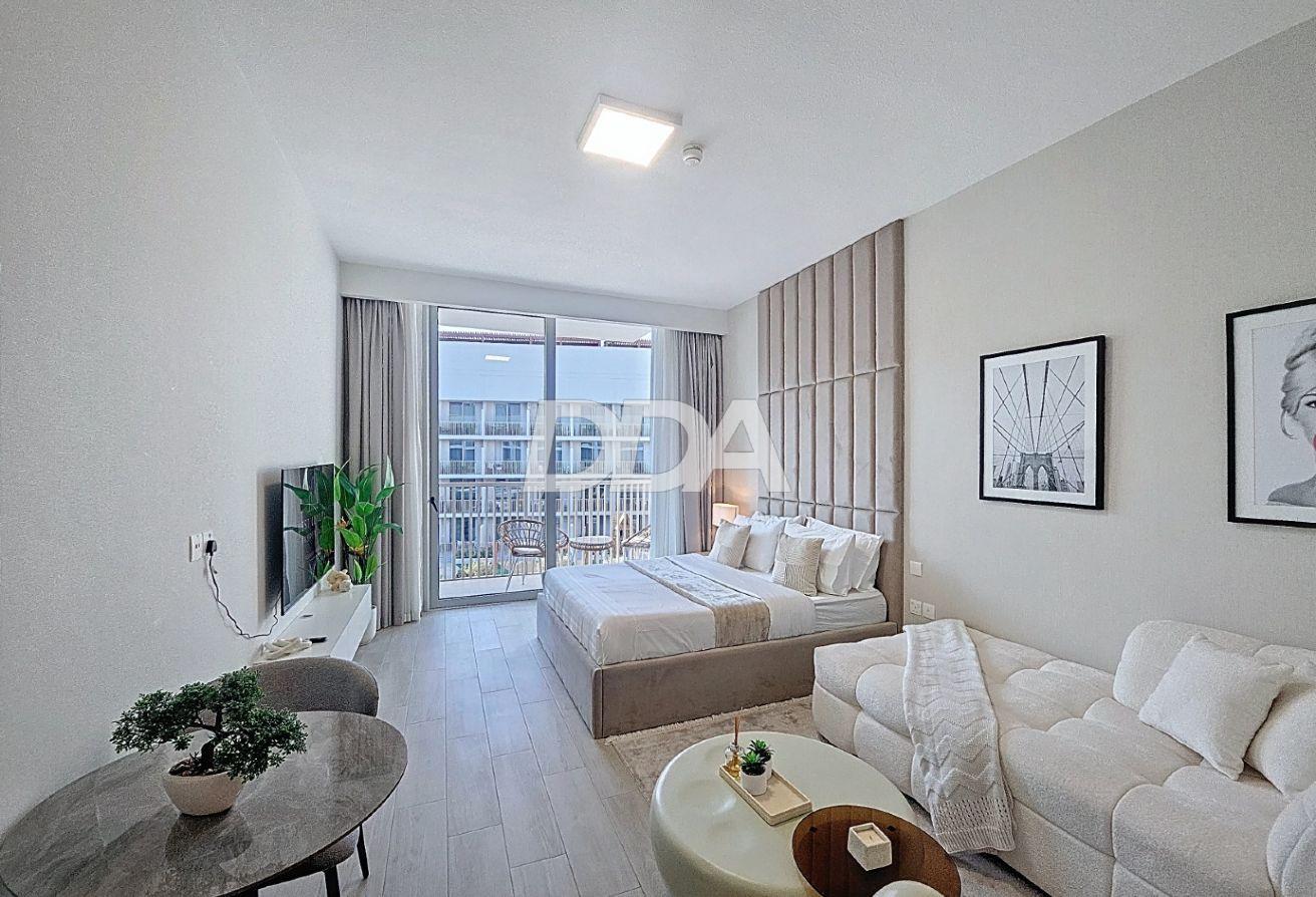 COMMUNITY LIVING | CONTEMPORARY INTERIORS | STUDIO photo 2