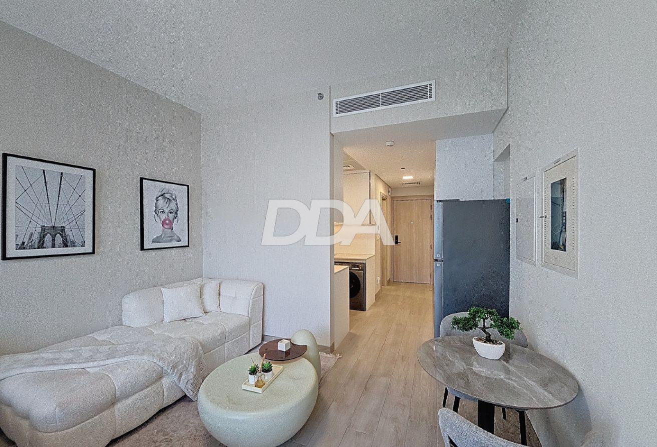 COMMUNITY LIVING | CONTEMPORARY INTERIORS | STUDIO photo 3