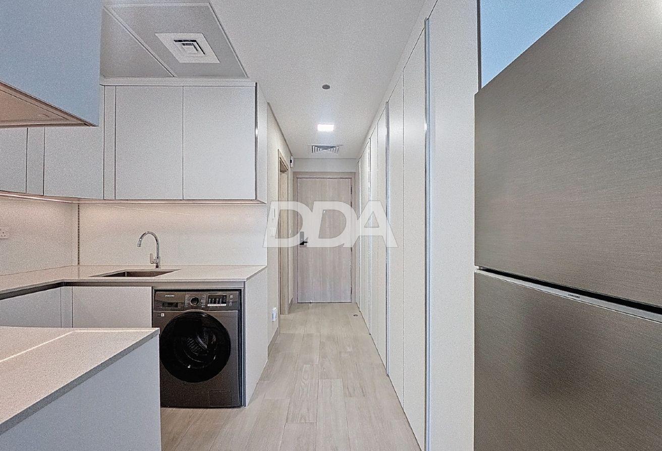 COMMUNITY LIVING | CONTEMPORARY INTERIORS | STUDIO photo 13
