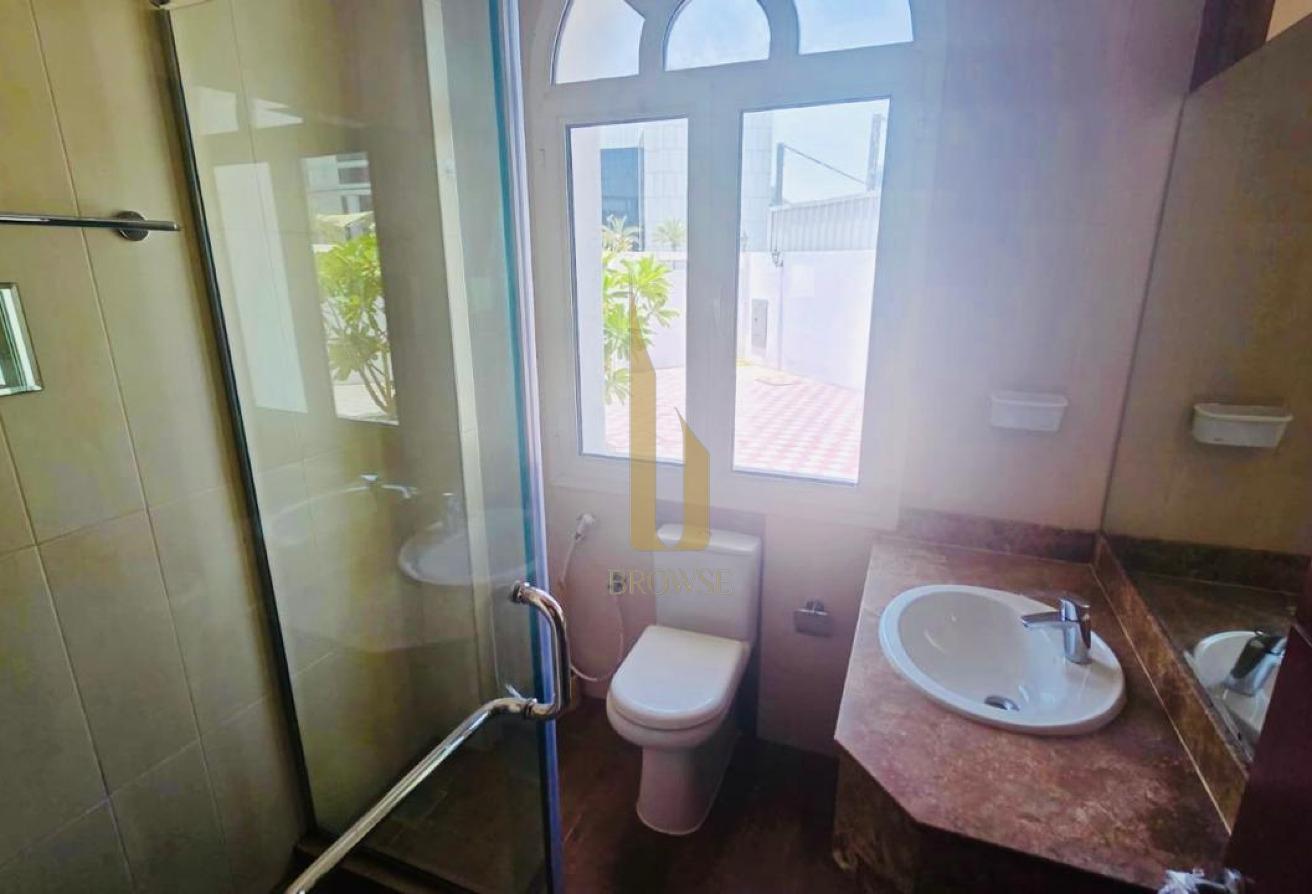 Independent 6BR Ensuite | Private Garden photo 12