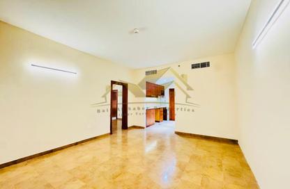 Apartment - 1 Bedroom - 2 Bathrooms for rent in Al Mankhool - Bur Dubai - Dubai