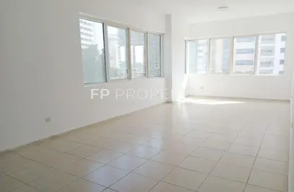 Apartment - 2 Bedrooms - 3 Bathrooms for sale in Olympic Park 2 - Olympic Park Towers - Dubai Sports City - Dubai
