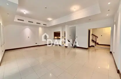 Apartment - 3 Bedrooms - 5 Bathrooms for rent in Golden Mile 5 - Golden Mile - Palm Jumeirah - Dubai